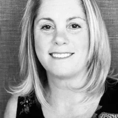 Portrait of Michelle Mattingly